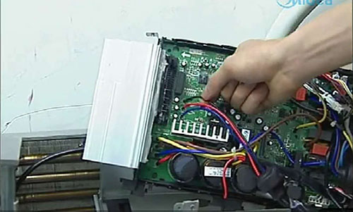 叶集美的空调电话是多少